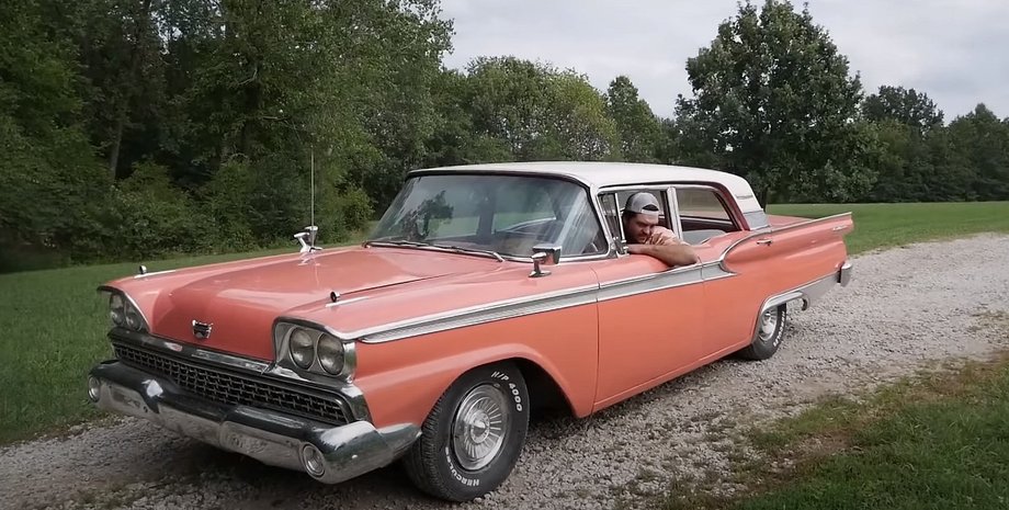 Ford Galaxie, Ford Galaxie 1959, капсула времени, седан Ford