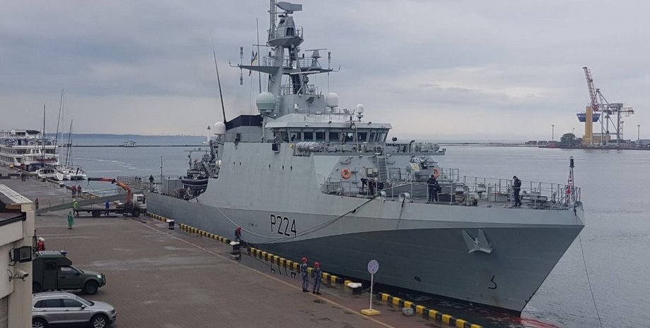 британский корабль в одессе