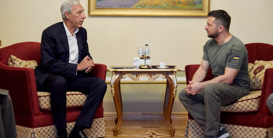 зеленський, кравінью