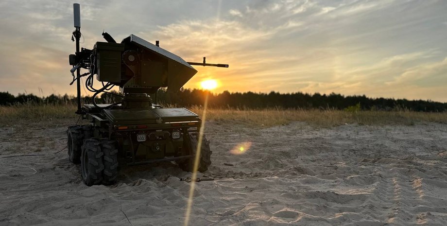 D-21-11, робот, наземна платформа