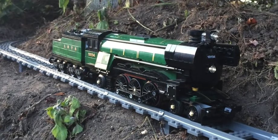 Скриншот видео