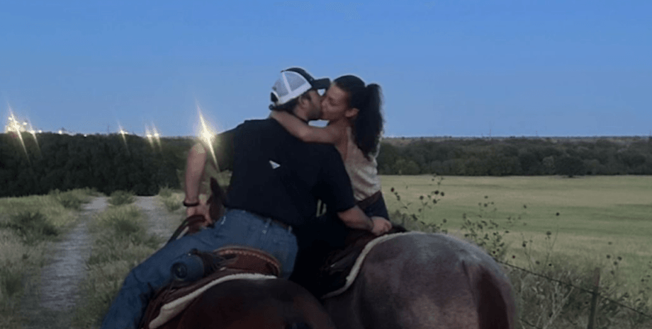 Белла Хадид и Адан Бануэлос, бойфренд Беллы Хадид, день рождения, поздравления, марк калман