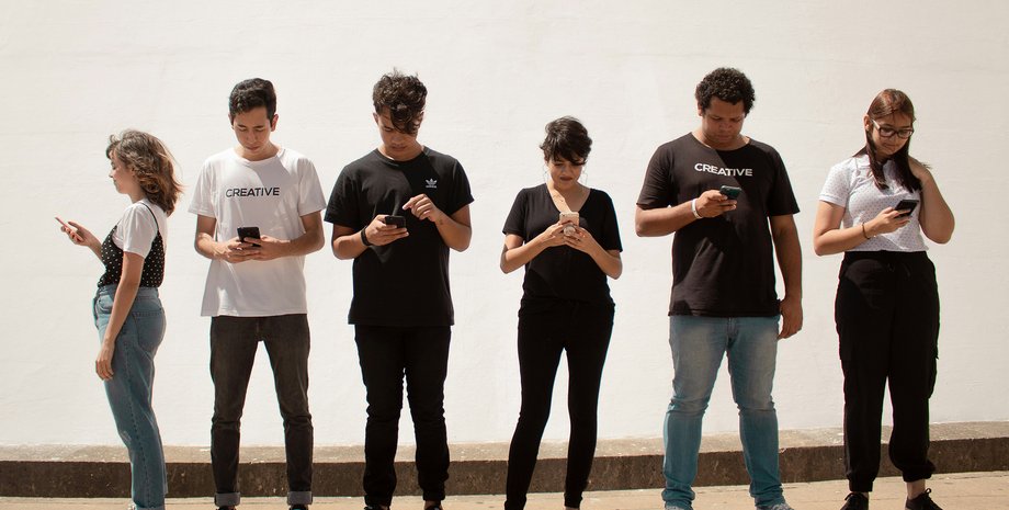 Топ 15 найпродаваніших телефонів усіх часів