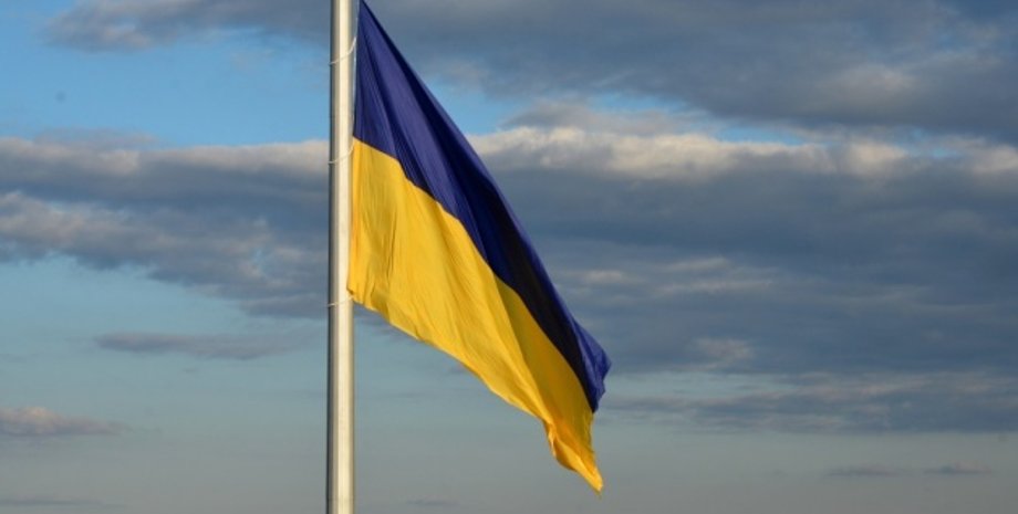украина, флаг, украинизация, языковой закон украина 2021