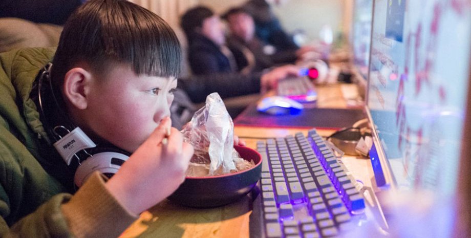 В Китае лицам до 18 лет разрешили играть в онлайн-игры только 3 часа в неделю