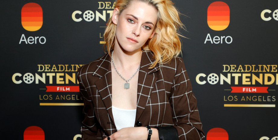 кристен стюарт, брючный костюм, костюм в клетку, тренды сезона