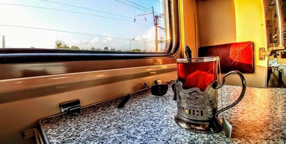 Укрзализныця, чай, подстаканники, железная дорога, чай в купе