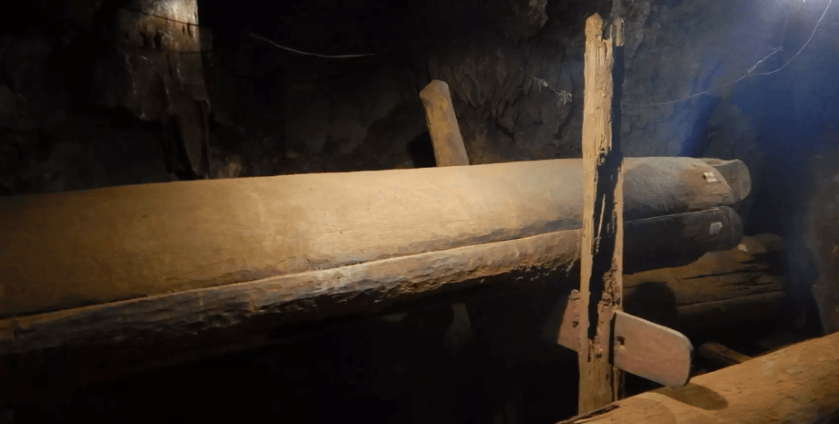 культура дерев'яних трун, Поховання залізного віку, Археологія, Південно-Східна Азія, Аналіз стародавньої ДНК, Міграційні шляхи неоліту, Доісторичні практики поховання