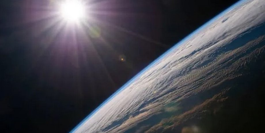 Солнце, Земля