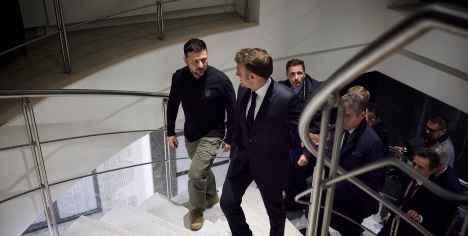 Спецслужби ЄС розслідують справу перекладачки з французької, яку підозрюють у шпигуванні на РФ, написало Le Monde