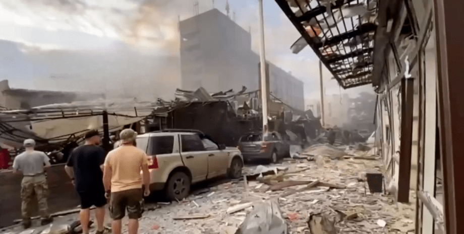 ракетный удар по Краматорску последствия обстрела Краматорска, разрушения после удара по Краматорску