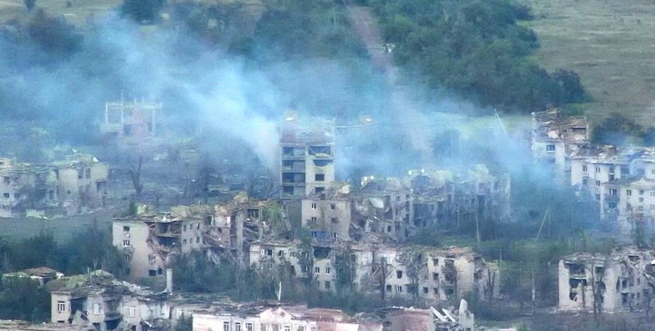 Сонцепек, піски, будинки в пісках, обстріл піски