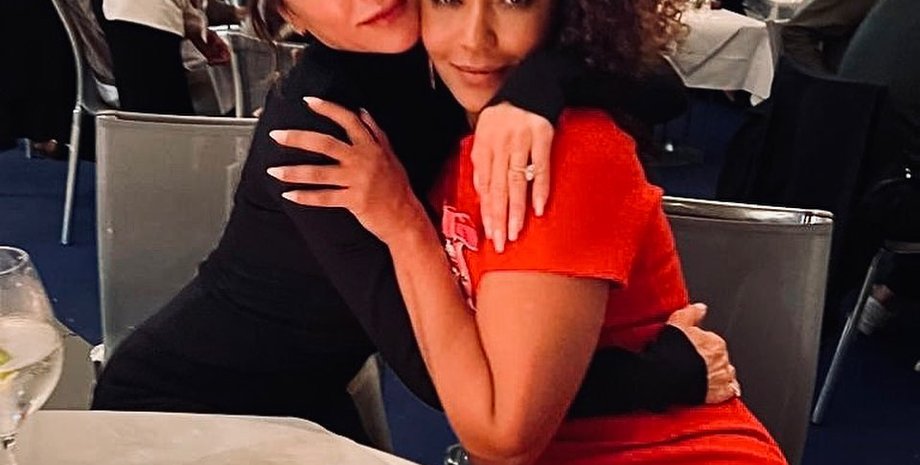 Виктория Бекхэм, мел би, Мелани Браун, Spice Girls