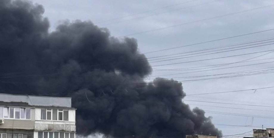 ЗС РФ атакували Запоріжжя 21 березня - у одному з районів міста є задимлення — фото Обстріл Запоріжжя 21 березня