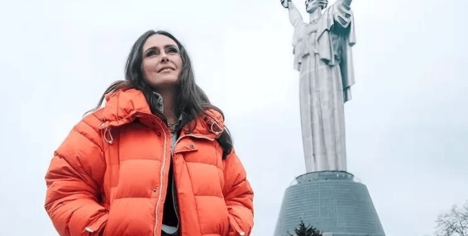 Гурт Within Temptation зняв фільм про Україну, Шерон ден Адель, російсько-українська війна, фільм про війну в Україні