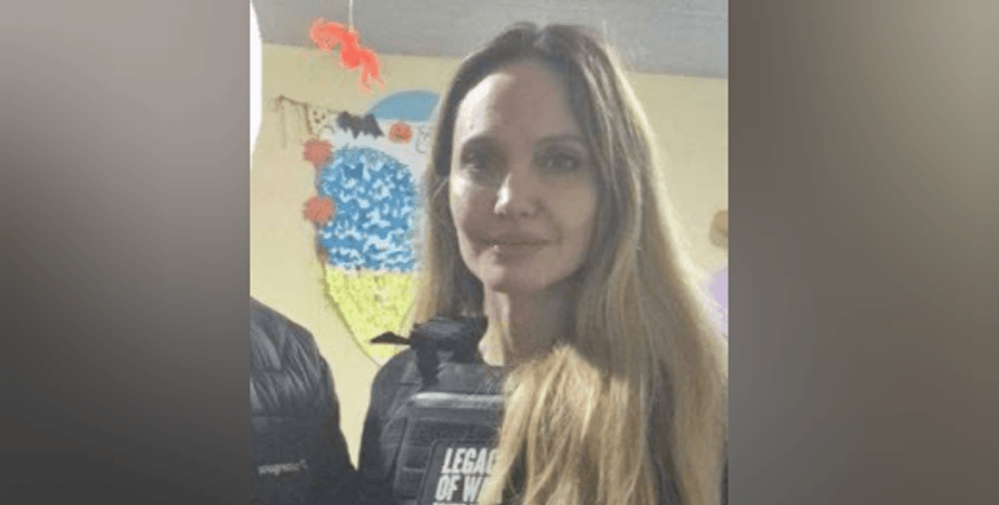 Анджеліна Джолі приїхала до Херсона