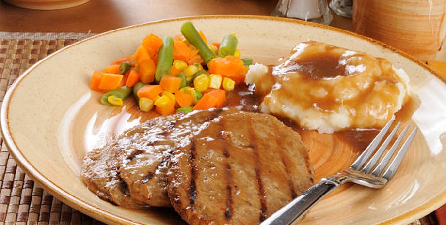 солсбери стейк, котлета, стейк из фарша, кулинария, фото