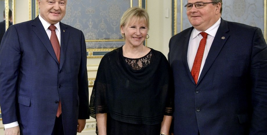 Петр Порошенко, Маргот Вальстрем (в центре), Линас Линкявичюс  / Фото: пресс-служба Президента Украины