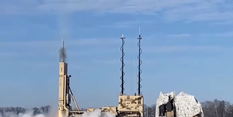 система ППО IRIS-T