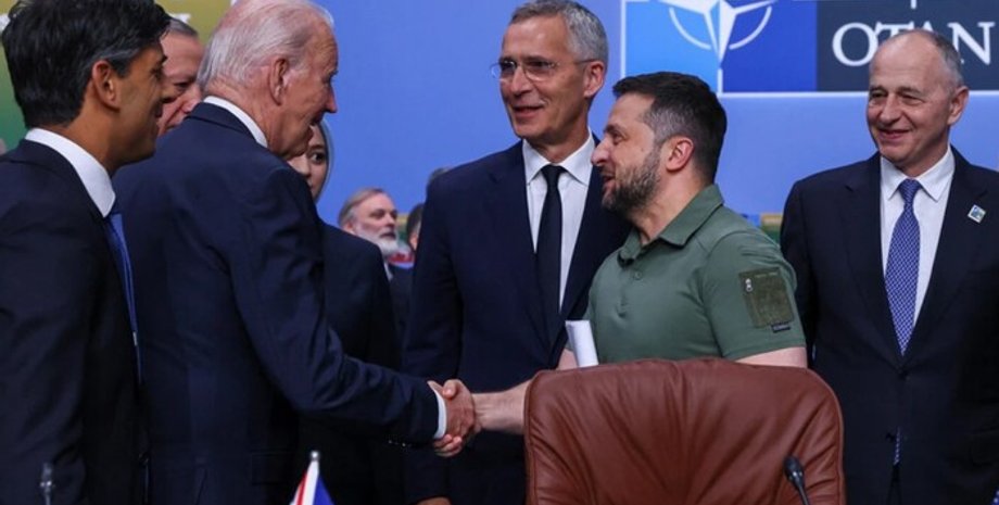 Зеленский, Байден, НАТО