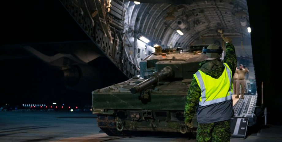 Первый канадский Leopard 2 уже в пути