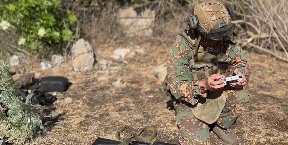 оператор дрона