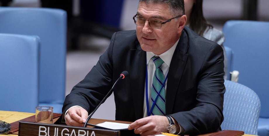 Болгарія, Росія, Німеччина, авіакомпанія, скандал, посол, Георгій Панайотов