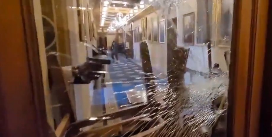 Капитолий, штурм