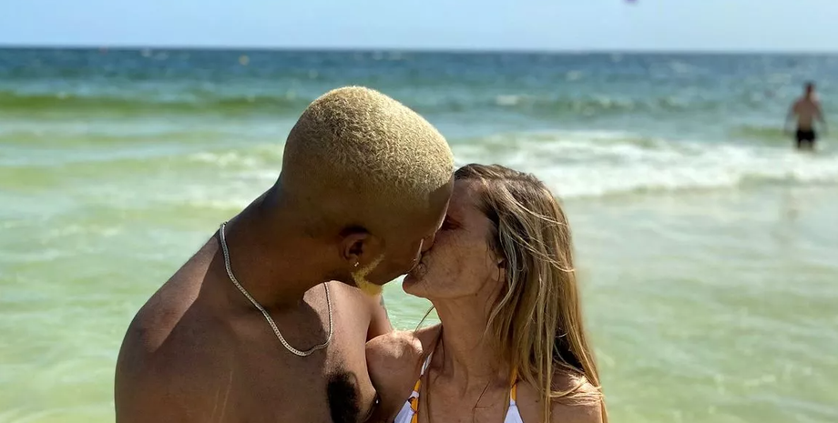 62-річна жінка заявила, що чекає дитину, Шеріл Макгрегор, пара з великою різницею у віці, стосунки, дивне кохання, курйози, відео