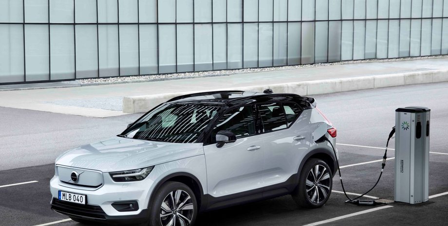 Электрокар Volvo XC40 Recharge