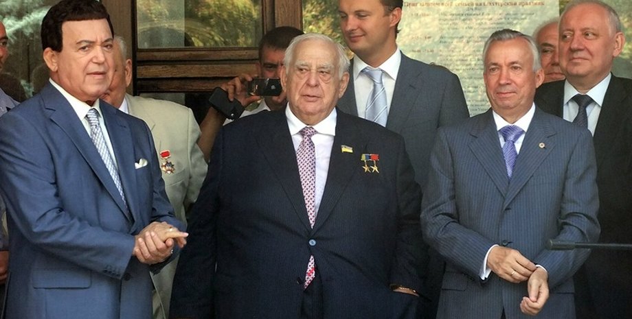 Иосиф Кобзон, Ефим Звягильский, Александр Лукьянченко / Фото: fotki.yandex.ru/users/frankensstein