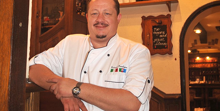 Женя Савилов, Фокус