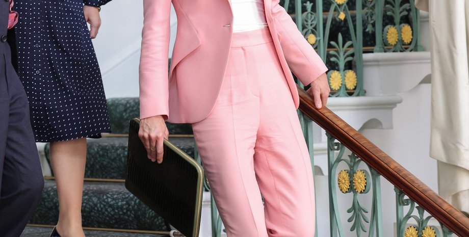 Брючный костюм от Alexander McQueen, кейт миддлтон