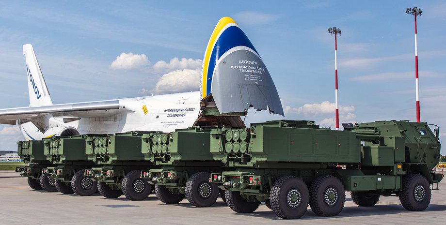 самолет руслан, аэропорт польша, доставка военной техники, HIMARS, Ан-124 "Руслан"