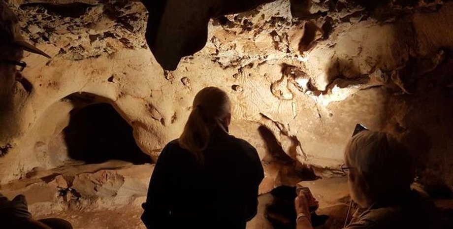 печера, неандертальці, малюнки, відбитки, зображення, людство, Homo sapiens, дослідження, Франція, знаряддя праці