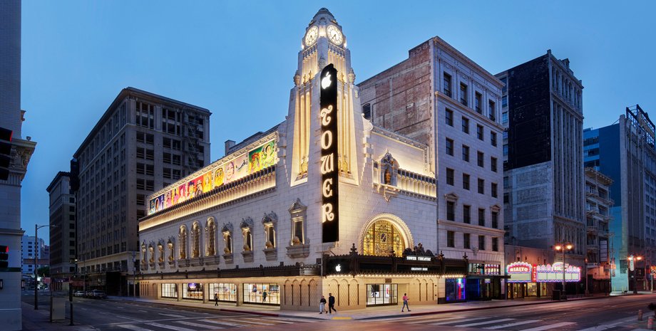 Tower Theatre, реставрация, магазин Apple