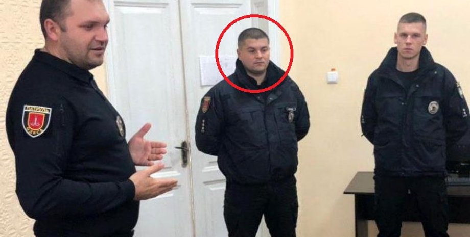 иван митькин, полицейский, измаил, фото