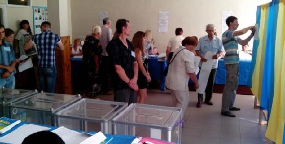 Выборы в Чернигове / Фото: Twitter