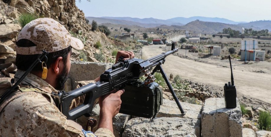 Афганістан розпочав військову операцію проти Пакистану