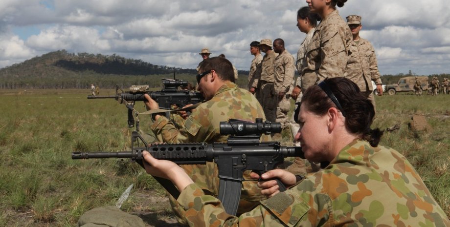 військовослужбовці Австралії, Жінки в армії