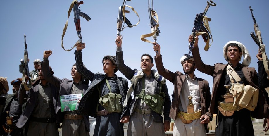 нападения боевиков на судна, подводная война, хуситы, Йемен, повреждения телекоммуникаций, Красное море