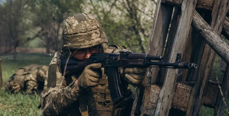 Український військовий український військовий на полігоні