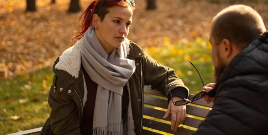 Подружжя, сварка, чоловік мовчав про мільйони, багата сім'я, чоловік приховав від дружини багатство сім'ї, кузина виграла в лотерею, сімейна сварка