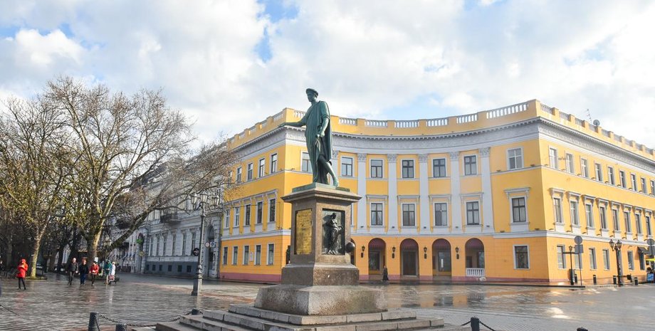 Дюк де Ришелье, памятник, нейросеть, оживить памятники, одесса, день памятников