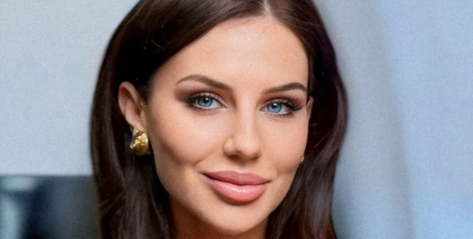 Анна Алхим портрет