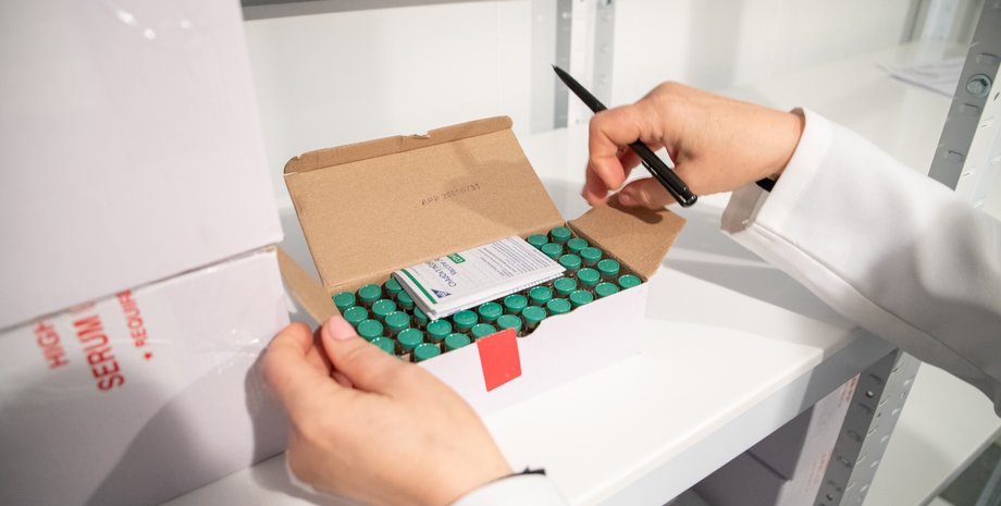 пандемия, COVID-19, коронавирус в Украине, вакцина от COVID-19, украинская вакцина от коронавируса