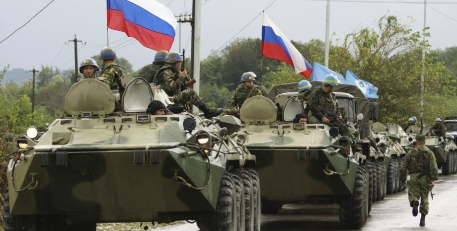 новини донецька, новини шахтарська, дтп шахтарськ, бтр наїхав на авто шахтарськ