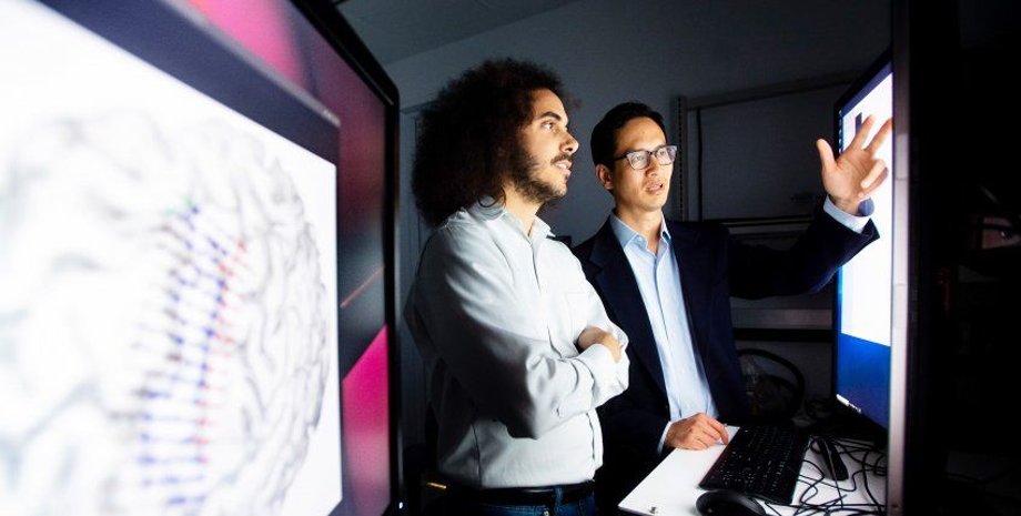 Авторы разработки Дэвид Мозес и Эдди Чанг. Фото: Noah Berger