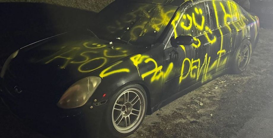 Дівчина понівечила авто свого колишнього, щоб йому помститися, але припуститися помилки