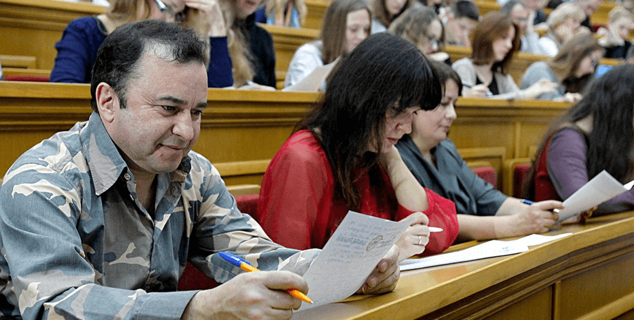 радиодиктант национального единства, День украинского языка, приложение Дія, Михаил Федоров, Ада Роговцева, Ирина Цилык